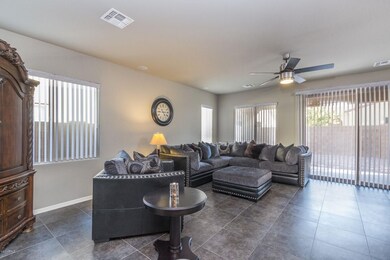 2) GREAT ROOM