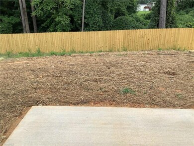 3524 Marksbury Dr, Greensboro, NC 27405 - photo 3