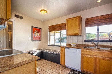 2210 W Cheery Lynn Rd, Phoenix, AZ 85015 - photo 5