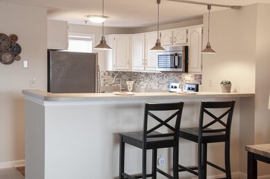 989 Ocean Blvd unit 3, Hampton, NH 03842 - photo 5