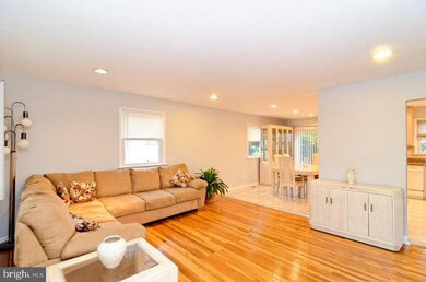 211 Ashford Dr, Broomall, PA 19008 - photo 5