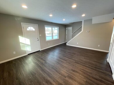 822 Exeter Rd, Columbus, OH 43213 - photo 5