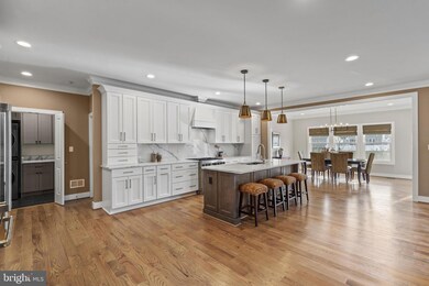 307 Summerfield Dr, Winchester, VA 22602 - photo 4