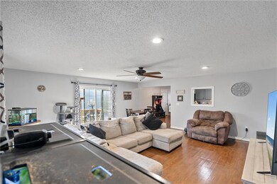 813 Alice Ave, Parsons, KS 67357 - photo 7