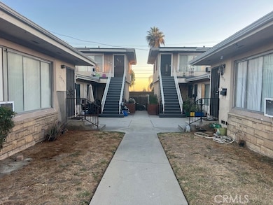 2225 W Beverly Blvd, Montebello, CA 90640 - photo 3