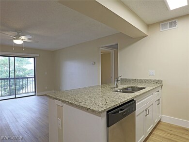 5311 Summerlin Rd unit 1111, Fort Myers, FL 33919 - photo 5