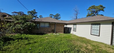 10326 Homestead Rd, Houston, TX 77016 - photo 3