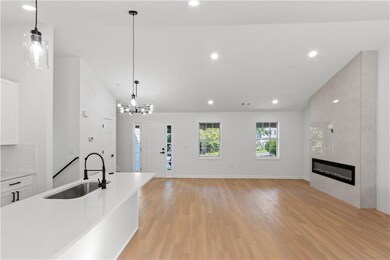 3412 Camens Ct NE, Buford, GA 30519 - photo 5