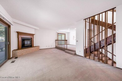 21392 N Circle #2 - (6)