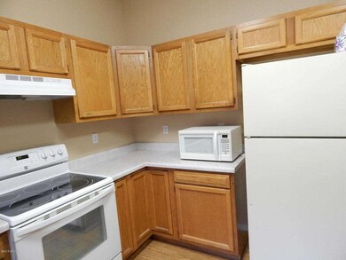 Kitchen b