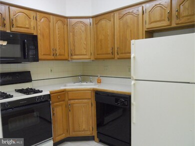 200 N Wayne Ave unit 7, Wayne, PA 19087 - photo 5