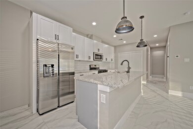 9002 Kelburn Dr unit D, Houston, TX 77016 - photo 6