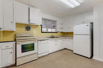 3621 Sudbury Ave, Jacksonville, FL 32210 - photo 5
