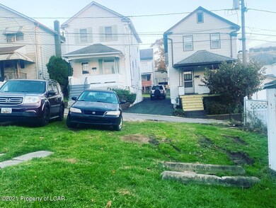 258 S Hancock St, Wilkes-Barre, PA 18702 - photo 3