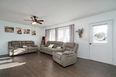 201 N Public Ave-6