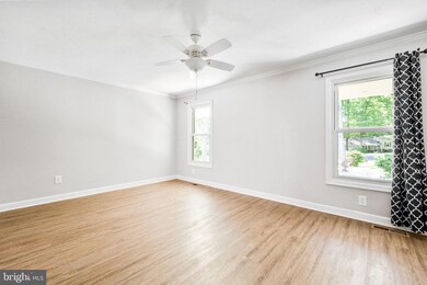 14570 Idlebrook Ct, Manassas, VA 20112 - photo 6