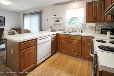 7 Kitchen