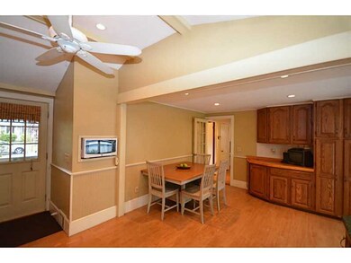 50 Grotto Ave, Warwick, RI 02888 - photo 5