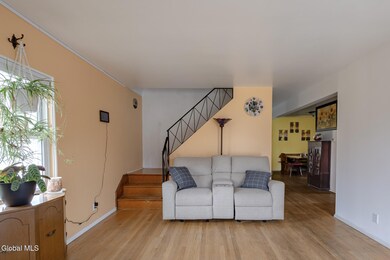 1646 van Cortland St, Schenectady, NY 12303 - photo 6