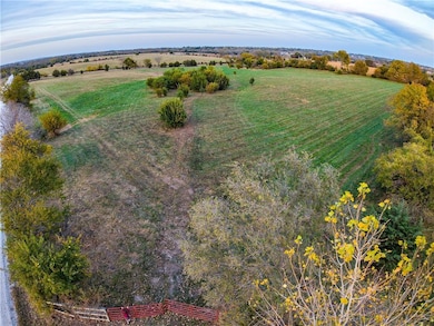 0 Switzer Rd unit HMS2588257, Bucyrus, KS 66013 - photo 6