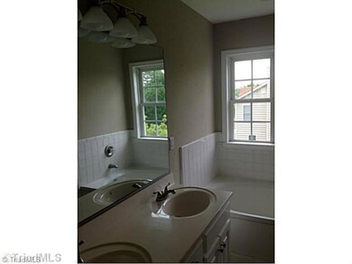 Master Bath/Spa.