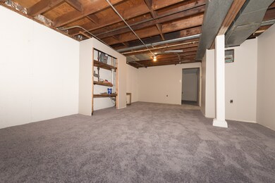 2817 Shoshone Rd, Waukegan, IL 60087 - photo 2