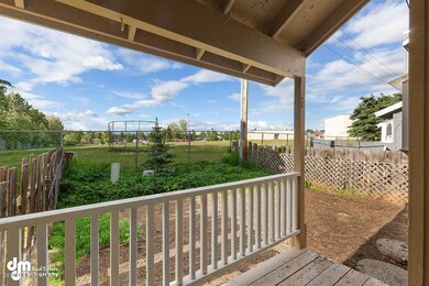 Exterior Back Deck 20190617-DW-47541-SMA