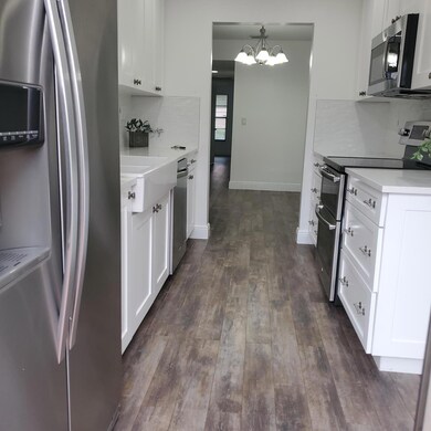 Clean, modern, beautifully crafted kitchen!