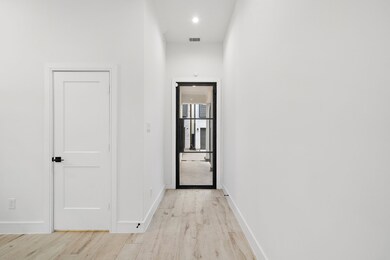 4508 Old Yale St unit F, Houston, TX 77018 - photo 7