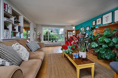 31 West St, South Deerfield, MA 01373 - photo 4