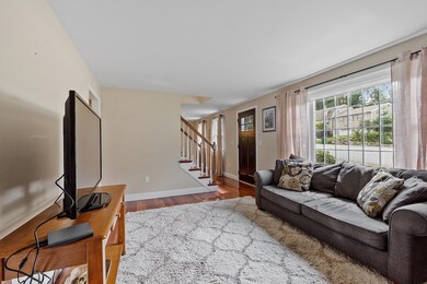 11 Shaw Cir, Nashua, NH 03062 - photo 7