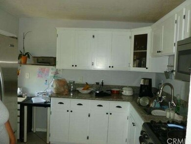 Remodel kitchen with granite counter top