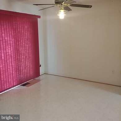 2008 Riding Crop Way, Windsor Mill, MD 21244 - photo 4