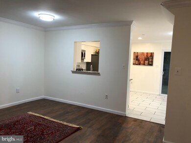 18619 Winding Creek Place, Germantown, MD 20874 - photo 4