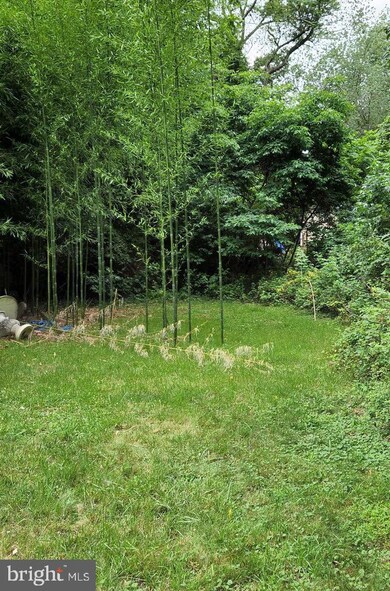 236 Thomas Ave, Williamstown, NJ 08094 - photo 4