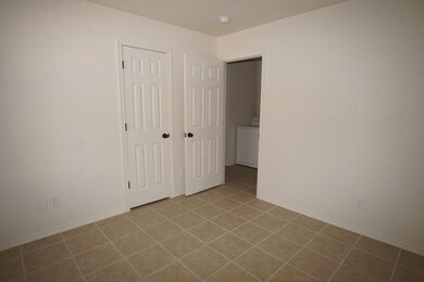 3831 Mountain Ave unit B, El Paso, TX 79930 - photo 6