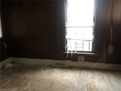 1864 Hastings Ave, Cleveland, OH 44112 - photo 5