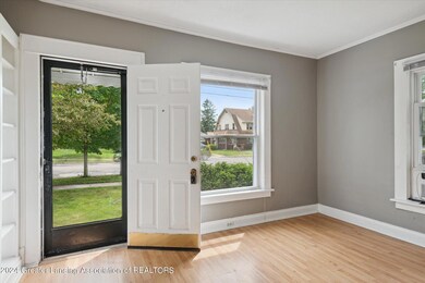 615 E Mount Hope Ave, Lansing, MI 48910 - photo 2