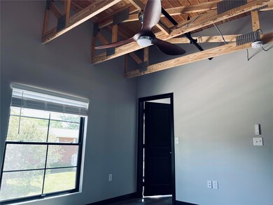 Master Bedroom, Door to Walk-in Closet