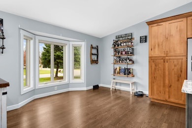 11081 69th Place N, Maple Grove, MN 55369 - photo 4