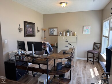2068 Deer Valley Ct, Columbus, IN 47201 - photo 7