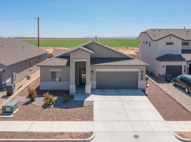 13912 Flora Vista Ave, Horizon City, TX 79928 - photo 2