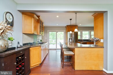 712 Crum Creek Rd, Broomall, PA 19008 - photo 7