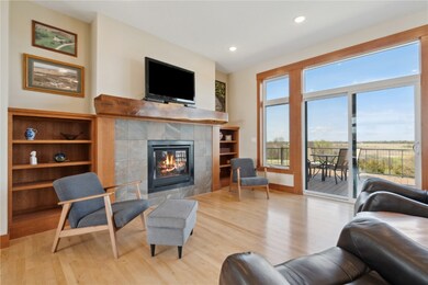 4009 Quail Ridge Rd, Center Point, IA 52213 - photo 6