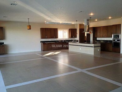 Kitchen. Giant Size Great Room that s open to the