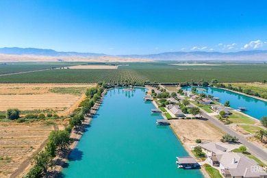 3700 Blue Loop Ln, Arvin, CA 93203 - photo 6