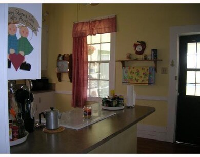 Kitchen. Kitchen Bar