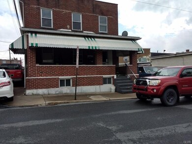 396 W Whitehall St unit 398, Allentown, PA 18102 - photo 2