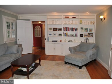 2625 Crum Creek Dr, Berwyn, PA 19312 - photo 4