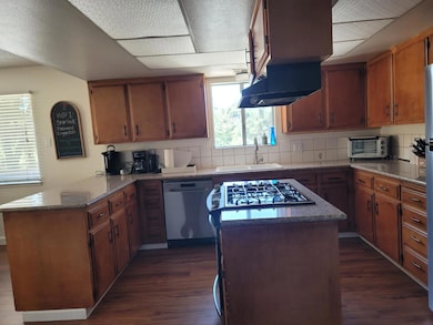 50689 Critter Creek Ln, Oakhurst, CA 93644 - photo 5